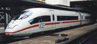 ICE-3-frankfurt-10-2003-f-welter-schultes